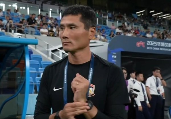 牛掌柜 邵佳一：下半场球员做得非常好，踢出了我们要求的内容